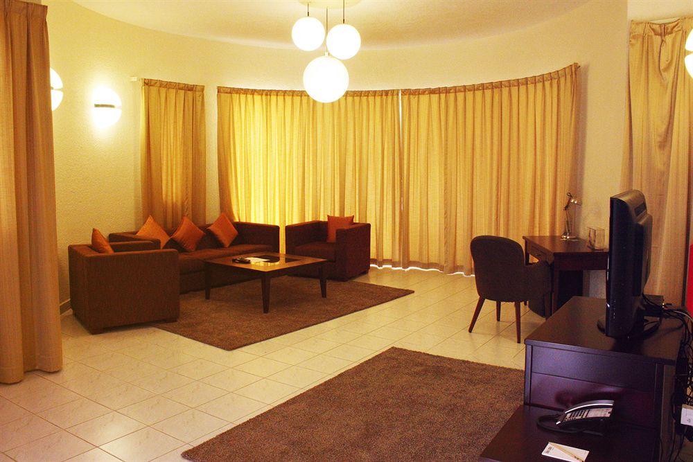 One To One Hotel & Resort Ain Al Faida Al Ain Bagian luar foto