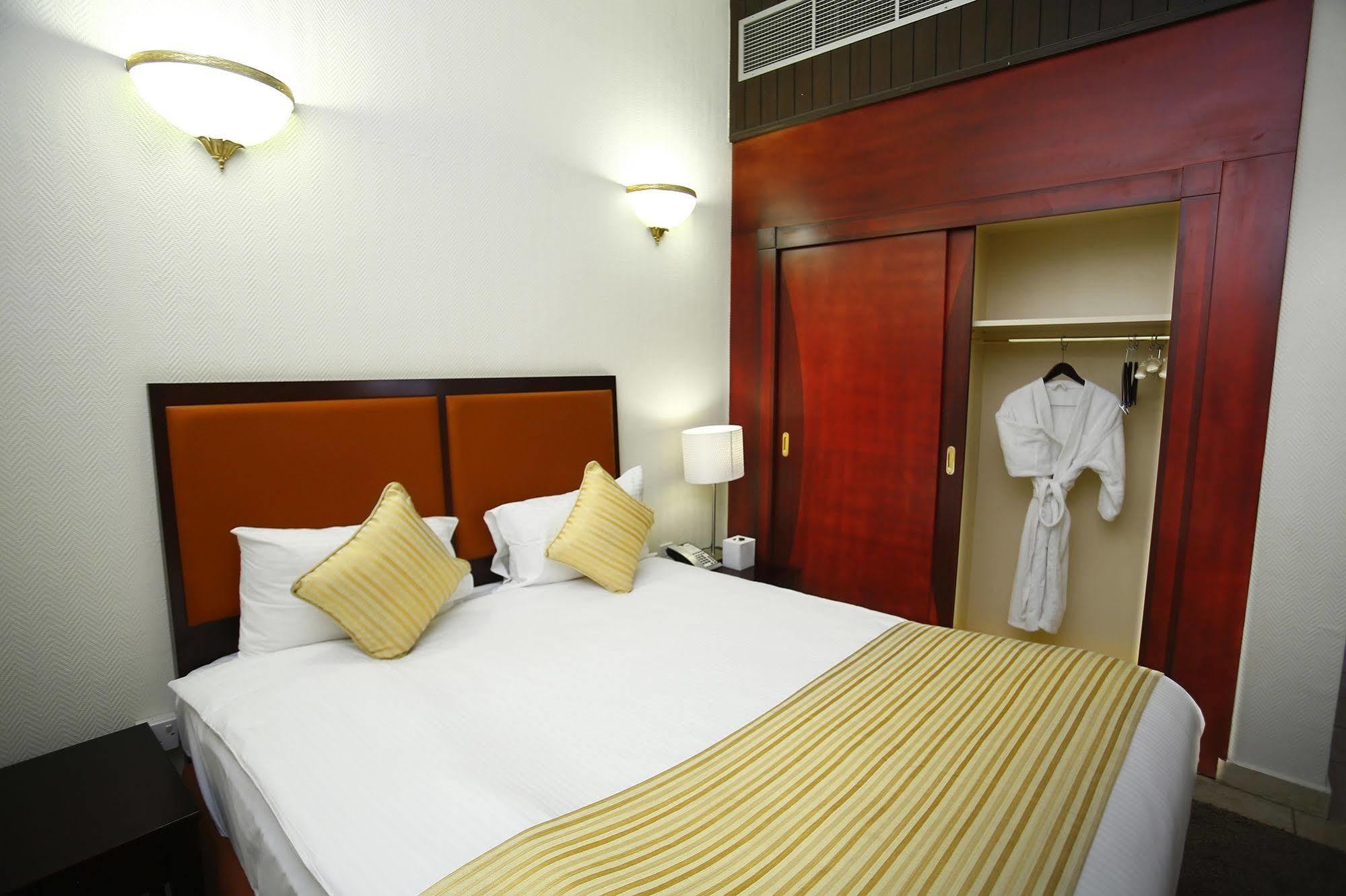 One To One Hotel & Resort Ain Al Faida Al Ain Bagian luar foto