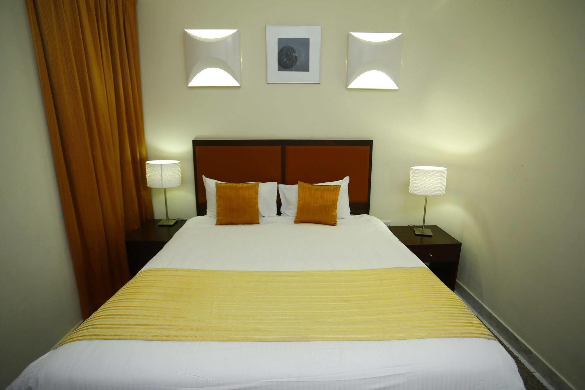 One To One Hotel & Resort Ain Al Faida Al Ain Bagian luar foto